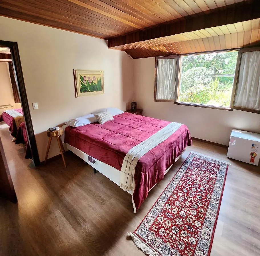 Pousada Bliss House - Opcoes De Suites Com Hidromassagem Campos do Jordão