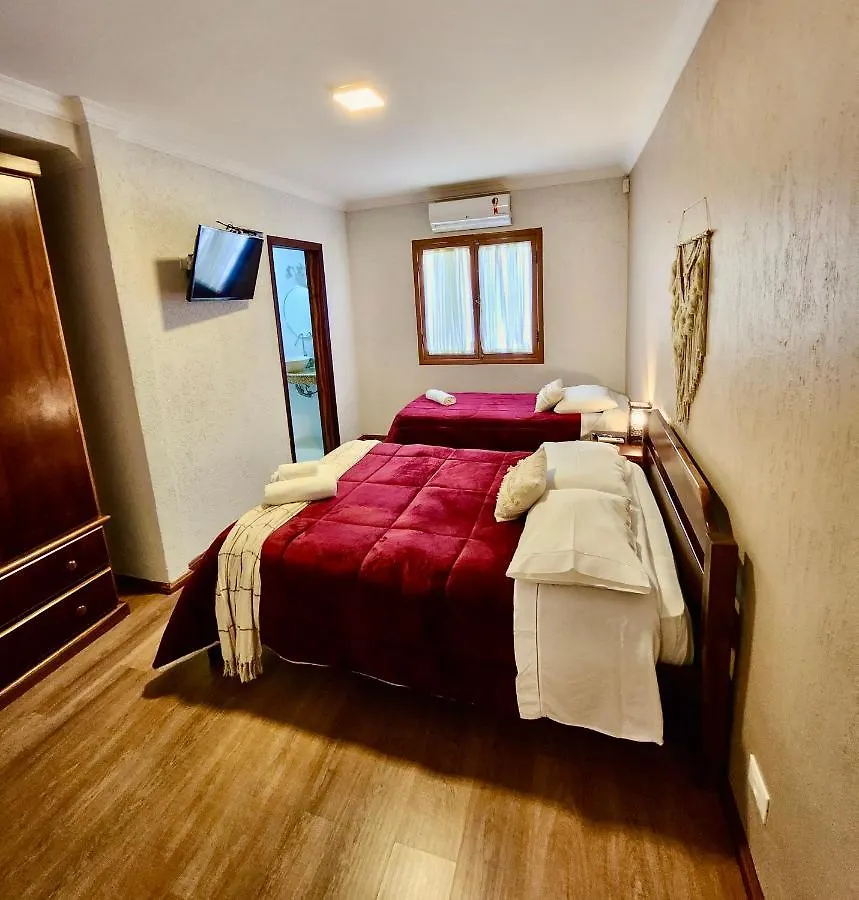 Pousada Bliss House - Opcoes De Suites Com Hidromassagem Campos do Jordão