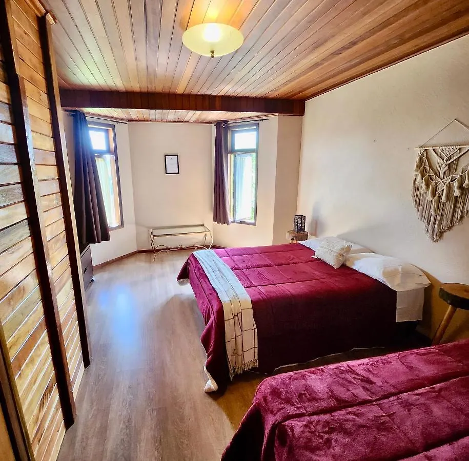 Pousada Bliss House - Opcoes De Suites Com Hidromassagem Campos do Jordão 4*,