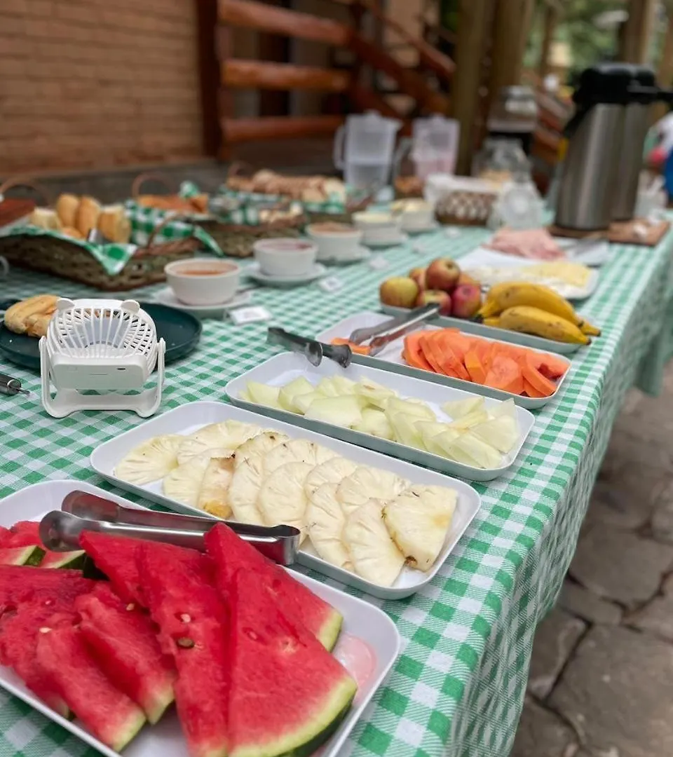 Pousada Bliss House - Opcoes De Suites Com Hidromassagem Campos do Jordão 4*,